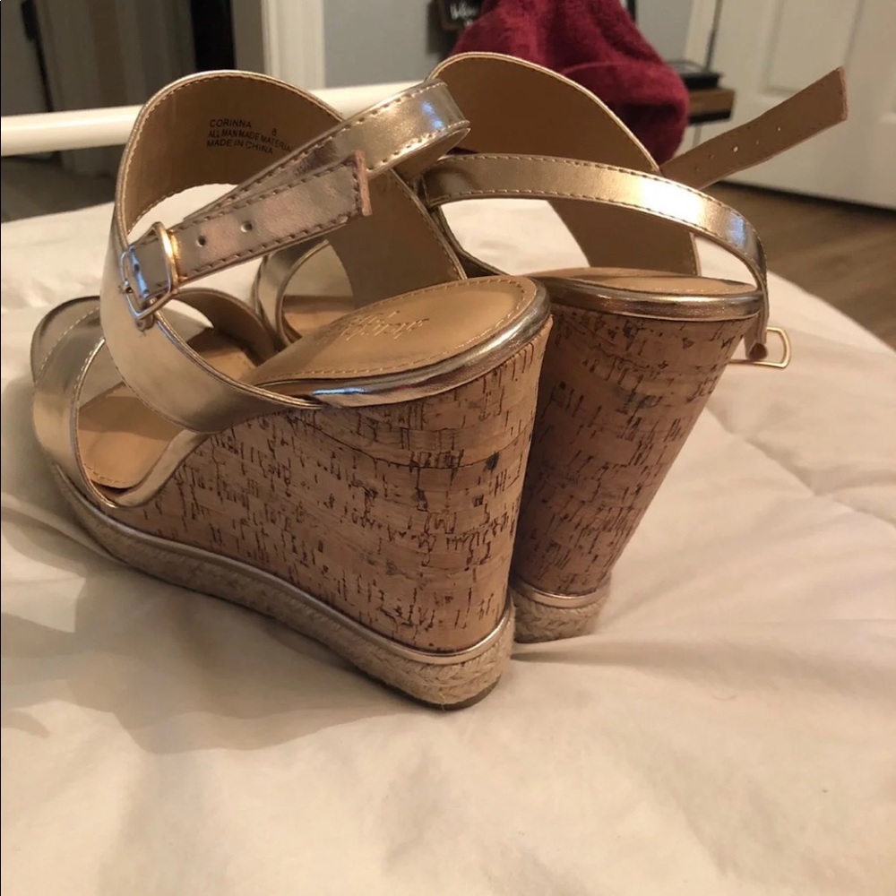 Wedges - Picture 3 of 3
